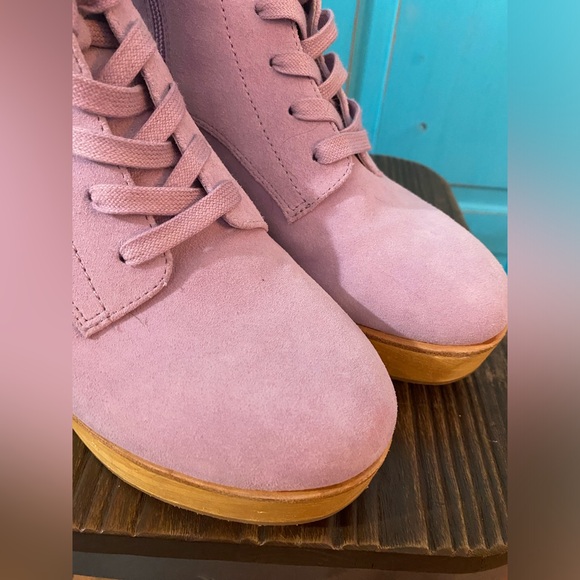 Charlotte Stone Suede Lilac Purple Boots Clog Platform Size 9 Worn once indoors - Picture 5 of 15